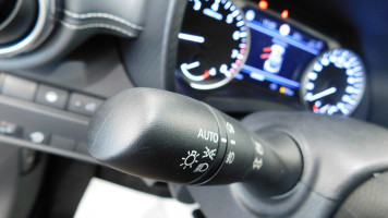 NISSAN-JUKE-1.0 DIG-T 117CH TEKNA