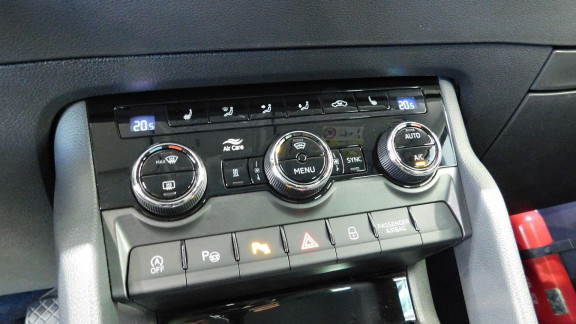 SKODA-KAROQ-1.5 TSI ACT 150CH STYLE