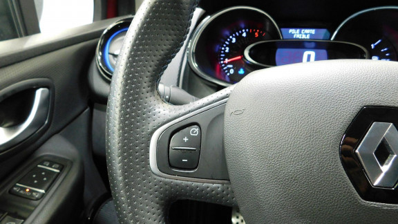 RENAULT-CLIO 4-1.5 DCI 90CH ENERGY INTENS 5P EURO6C