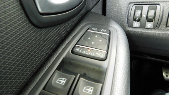 RENAULT-CLIO 4-1.5 DCI 90CH ENERGY INTENS 5P EURO6C