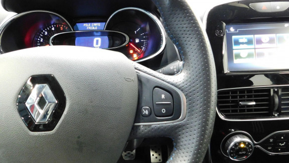 RENAULT-CLIO 4-1.5 DCI 90CH ENERGY INTENS 5P EURO6C