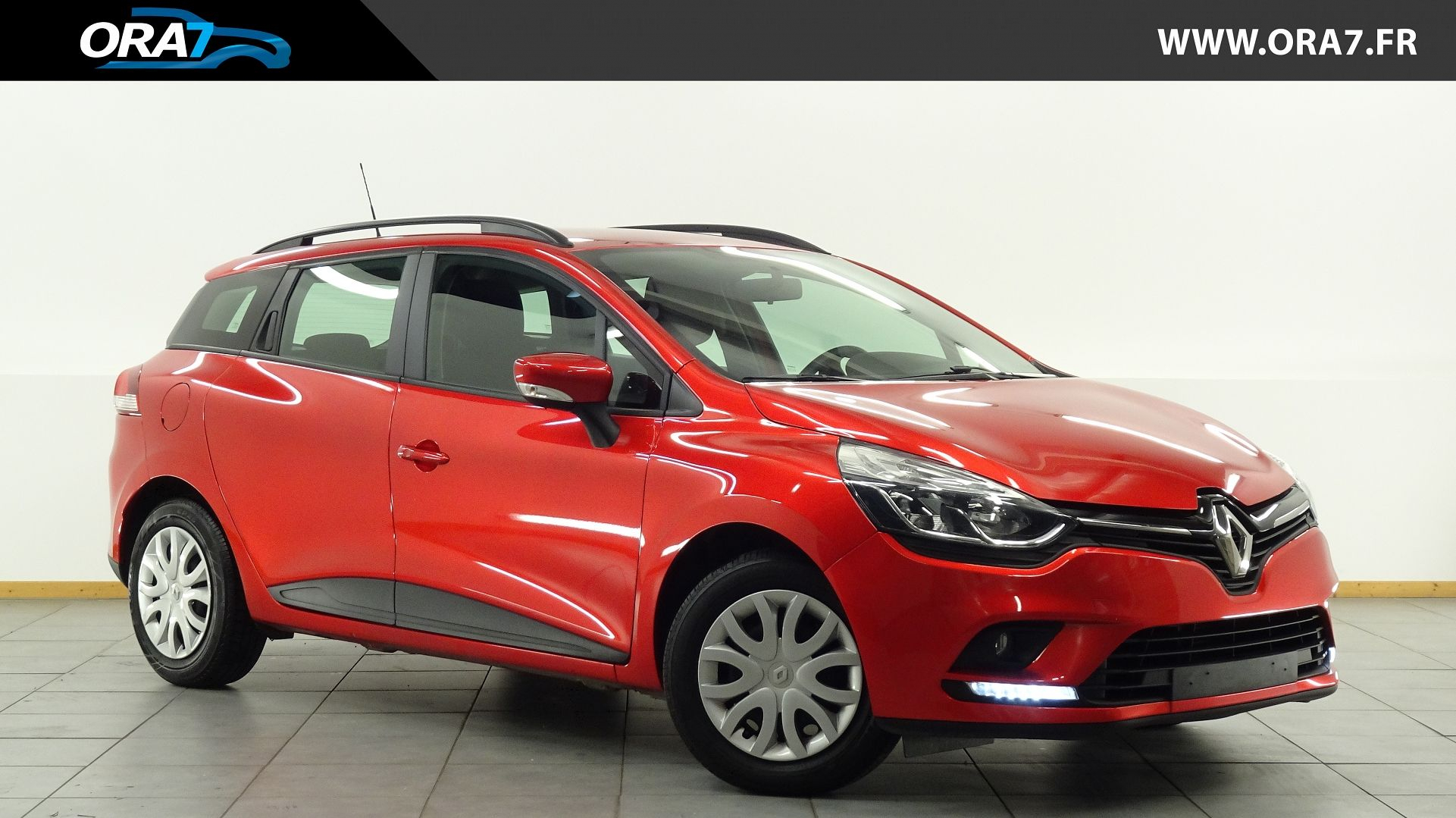 RENAULT-CLIO IV ESTATE-1.2 16V 75CH ZENen-leasing