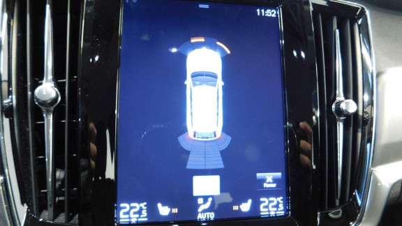 VOLVO-V90-D3 ADBLUE 150CH MOMENTUM GEARTRONIC