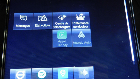 VOLVO-V90-D3 ADBLUE 150CH MOMENTUM GEARTRONIC