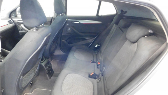 BMW-X2-XDRIVE20DA 190CH LOUNGE