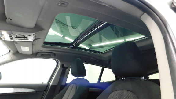 BMW-X2-XDRIVE20DA 190CH LOUNGE