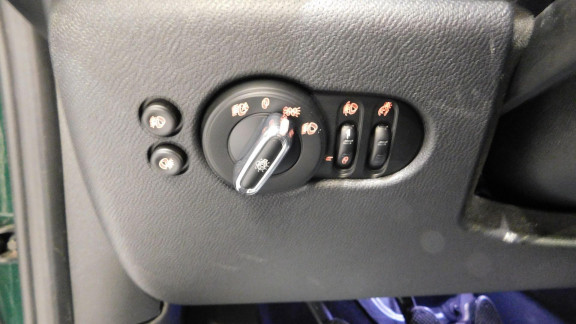 MINI-MINI 5 PORTES-COOPER 136CH CHILI