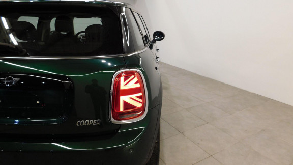 MINI-MINI 5 PORTES-COOPER 136CH CHILI