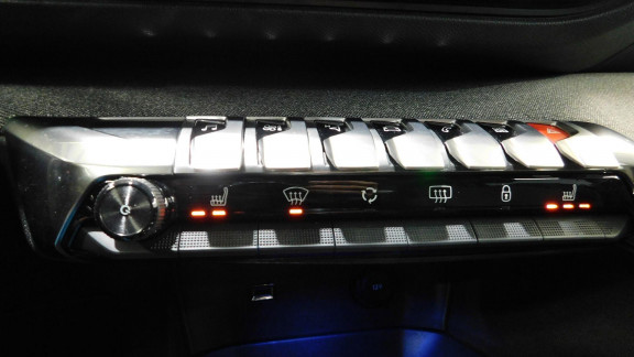 PEUGEOT-3008-1.5 BLUEHDI 130CH E6.C ALLURE S&S EAT8