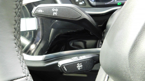 AUDI-Q3 SPORTBACK-35 TDI 150CH S LINE S TRONIC 7