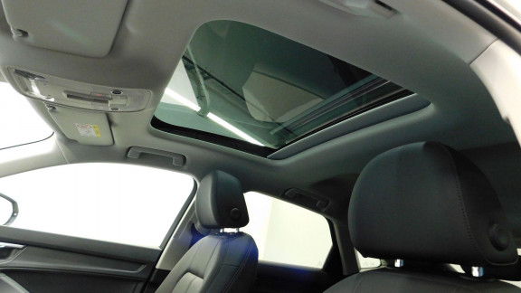 AUDI-Q3 SPORTBACK-35 TDI 150CH S LINE S TRONIC 7