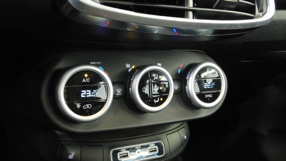 FIAT-500 X-1.4 MULTIAIR 16V 140CH CROSS