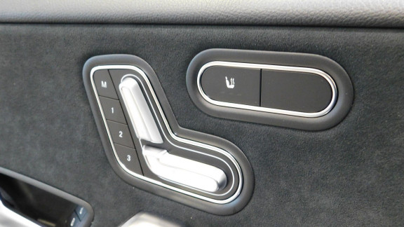MERCEDES-CLASSE A (W177)-200 D 150CH AMG LINE 8G-DCT