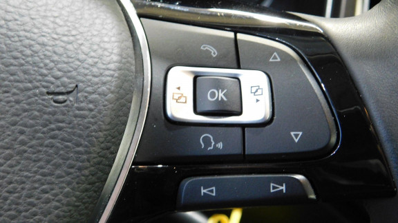 VOLKSWAGEN-T-ROC-1.0 TSI 115CH LOUNGE