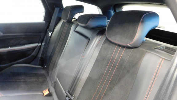 PEUGEOT-308-2.0 BLUEHDI 180CH S&S GT EAT8