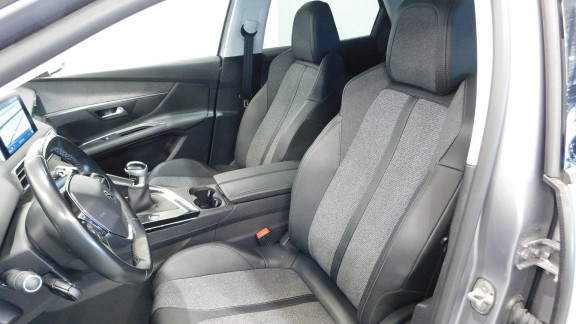 PEUGEOT-3008-1.5 BLUEHDI 130CH E6.C ALLURE S&S