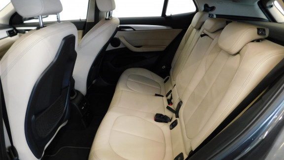 BMW-X2- sDrive 18d - BVA - S&S  F39 Business Design 