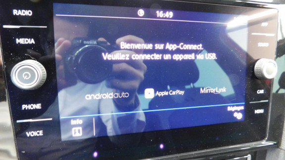 VOLKSWAGEN-GOLF-1.5 16V TSI Evo - 150 - BV DSG 7  VII BERLINE Carat PHASE 2