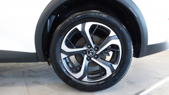 DS-DS 7 CROSSBACK-1.6 PureTech - 180 - BV EAT8  So Chic 