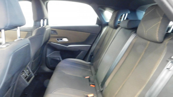 DS-DS 7 CROSSBACK-1.6 PureTech - 180 - BV EAT8  So Chic 