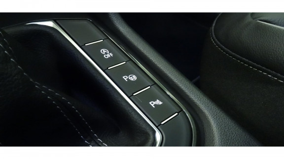 VOLKSWAGEN-TIGUAN-2.0 16V TDI BlueMotion - 150 - BV DSG 7  2016 R-Line 4Motion PHASE 2