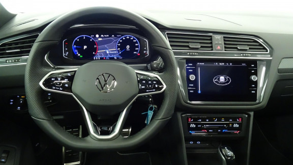 VOLKSWAGEN-TIGUAN-2.0 16V TDI BlueMotion - 150 - BV DSG 7  2016 R-Line 4Motion PHASE 2
