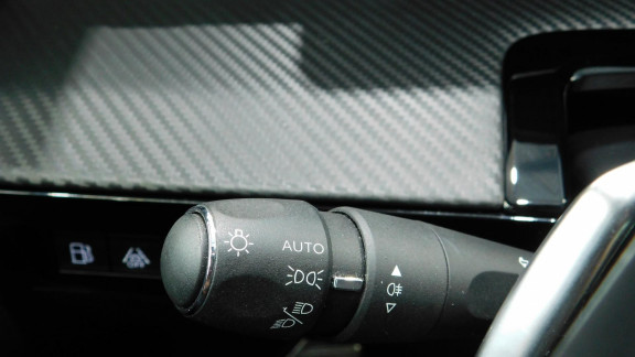 PEUGEOT-508- SW Hybrid - 225 - BV e-EAT8  II SW BREAK GT Line 