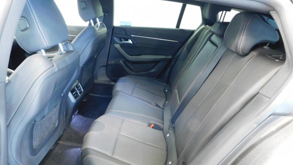 PEUGEOT-508- SW Hybrid - 225 - BV e-EAT8  II SW BREAK GT Line 