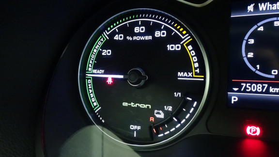 AUDI-A3 SPORTBACK-1.4 TFSI e-tron - 204ch S-Tronic 6 DESIGN LUXE