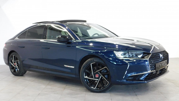 DS-DS 9- E-Tense - 225  BERLINE Performance Line + 