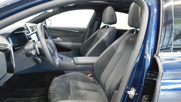 DS-DS 9- E-Tense - 225  BERLINE Performance Line + 