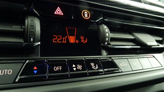 BMW-SERIE 1-118i - BV DKG  BERLINE F40 M Sport 