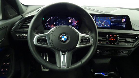 BMW-SERIE 1-118i - BV DKG  BERLINE F40 M Sport 