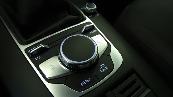 AUDI-A3- Sportback 1.5 35 TFSI CoD -150  8V SPORTBACK Business Line PHASE 2