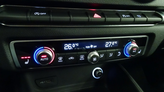 AUDI-A3- Sportback 1.5 35 TFSI CoD -150  8V SPORTBACK Business Line PHASE 2