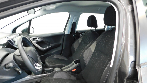 PEUGEOT-2008- 1.2i PureTech 12V S&S - 82  Active PHASE 2