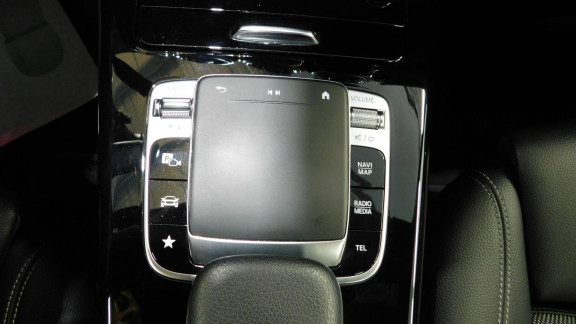 MERCEDES-CLASSE A-A 180 - BV 7G-DCT  BERLINE 5P - BM 177 Business Line 