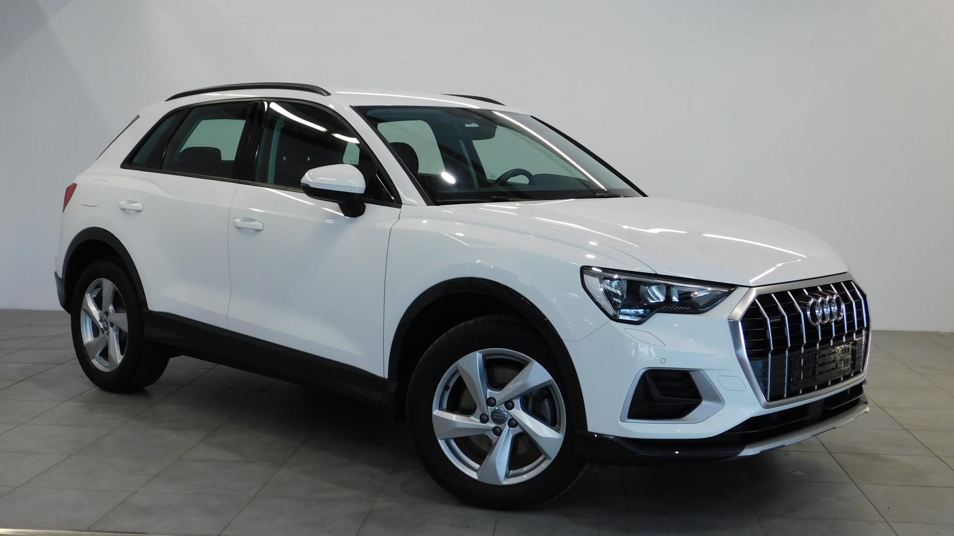 AUDI-Q3- Quattro 2.0 40 TDI - 190 - BV S-tronic Design en-leasing