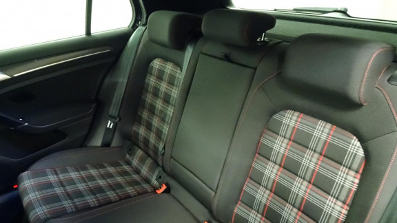 VOLKSWAGEN-GOLF-2.0 TSI - 245ch DSG 7 GTI Performance