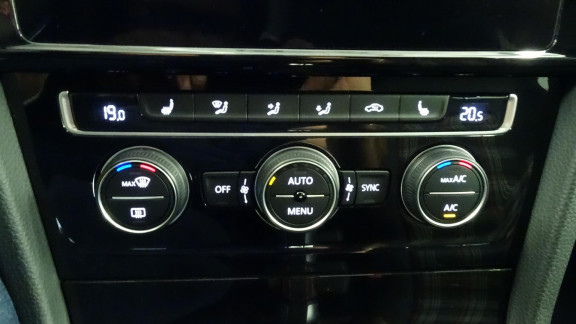 VOLKSWAGEN-GOLF-2.0 TSI - 245ch DSG 7 GTI Performance