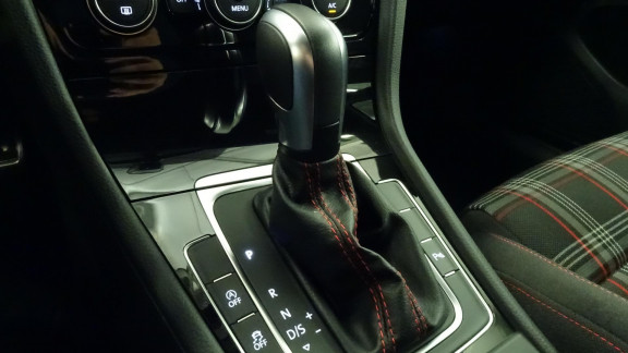 VOLKSWAGEN-GOLF-2.0 TSI - 245ch DSG 7 GTI Performance