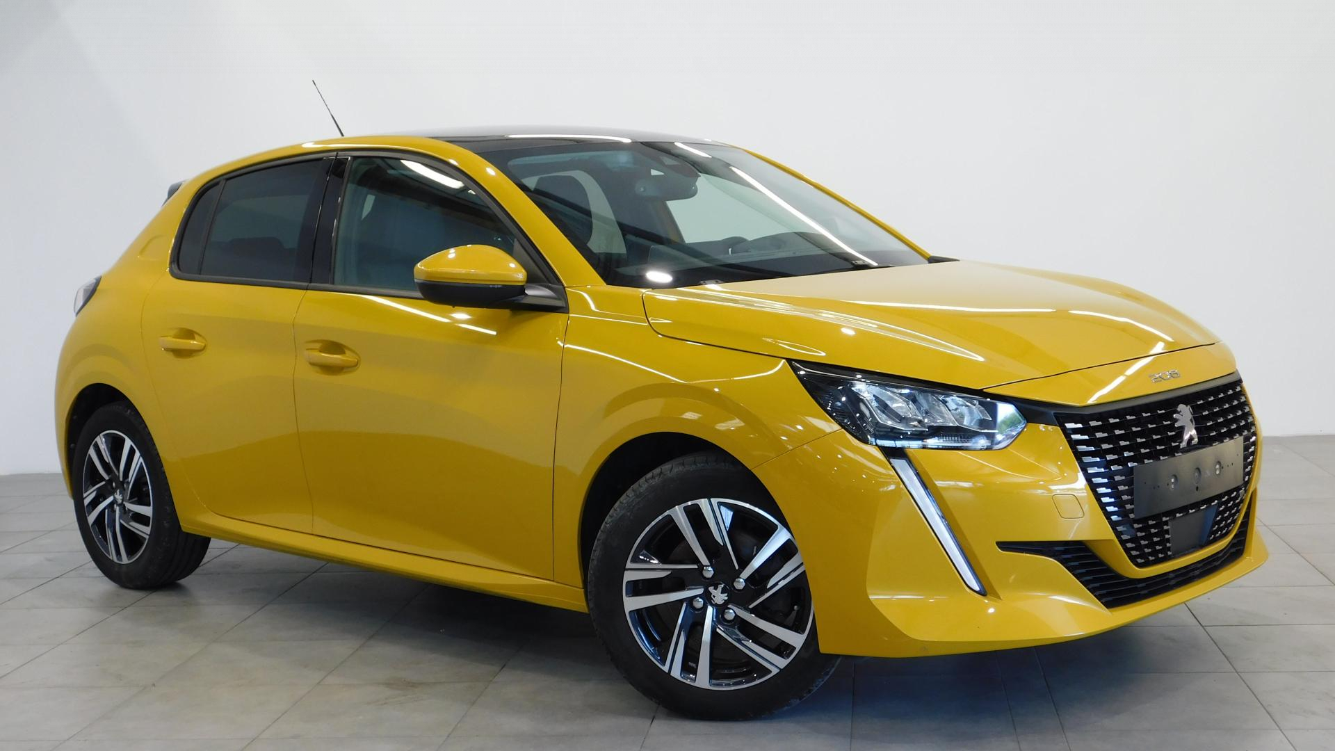 PEUGEOT-208- 1.2i PureTech 12V S&S - 100  II 2019 BERLINE Allure en-leasing