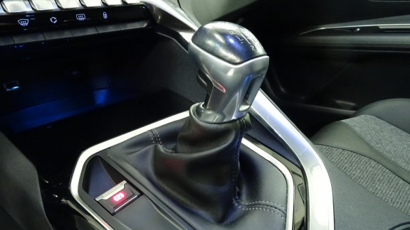 PEUGEOT-3008- 1.5 BlueHDi S&S - 130ch Allure Business