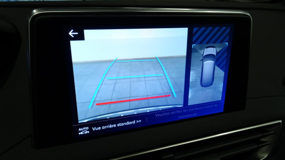 PEUGEOT-5008- 2.0 BlueHDi S&S 180CH GT EAT8