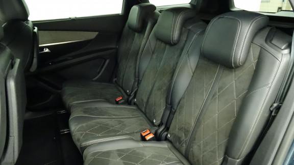 PEUGEOT-5008- 2.0 BlueHDi S&S 180CH GT EAT8