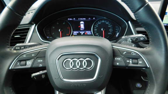 AUDI-Q5- Quattro 2.0 TDI - 190 - BV S-tronic  2017 Business Executive PHASE 1