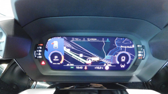 AUDI-A3- Sportback 2.0 35 TDI - 150 - BV S-Tronic 7  8Y SPORTBACK S line 