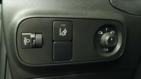 CITROEN-C3-BlueHDi 100CH S&S Shine BVM5