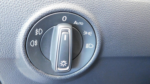 VOLKSWAGEN-T-ROC-1.0 TSI - 110 - Start&Stop  CABRIOLET Style PHASE 1