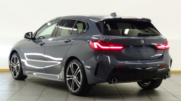BMW-SERIE 1-120d xDrive F40 M Sport 